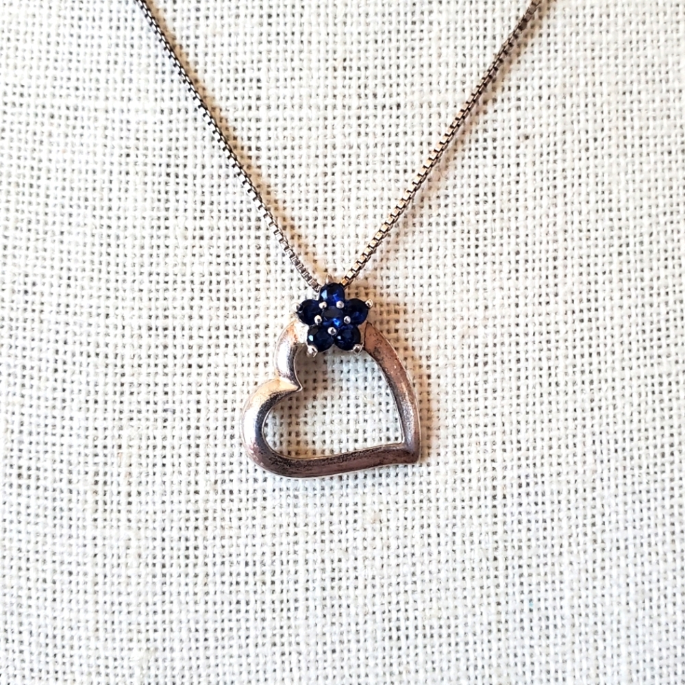 Vintage Sterling Silver Diagonal Heart Blue Glass Flower Pendant Necklace